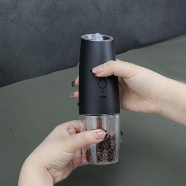 BS0770J-R-Electric Salt and Pepper Grinder (USB) - Image 7