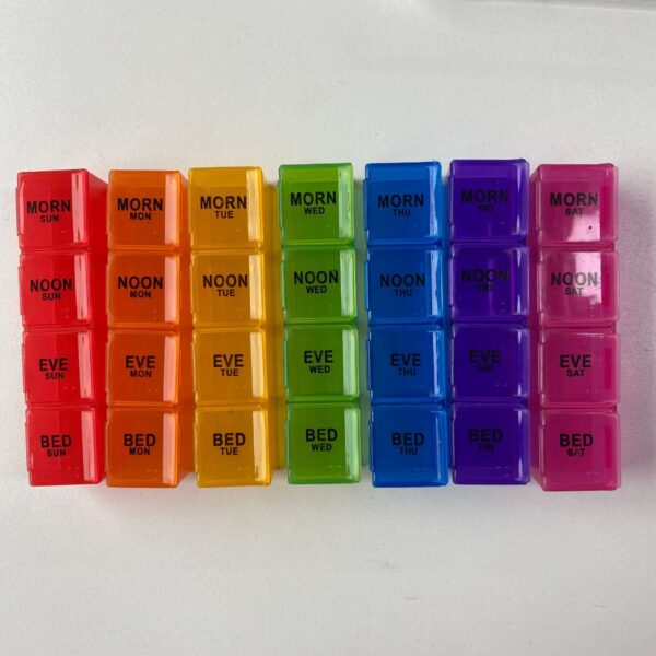 BS0161J-Factory Supply Weekly Pill Box with Clear Plastic Case Travel 28 Compartments Pill Box - Image 6