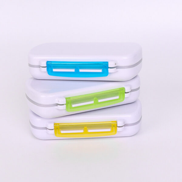 BS0260J-Wholesale Portable Pill Boxes Moisture-Proof 6-Compartment Plastic Pill Boxes - Image 2