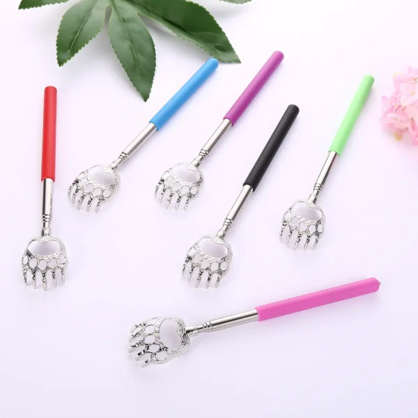 Bear Claws Metal Back Scratcher (18)