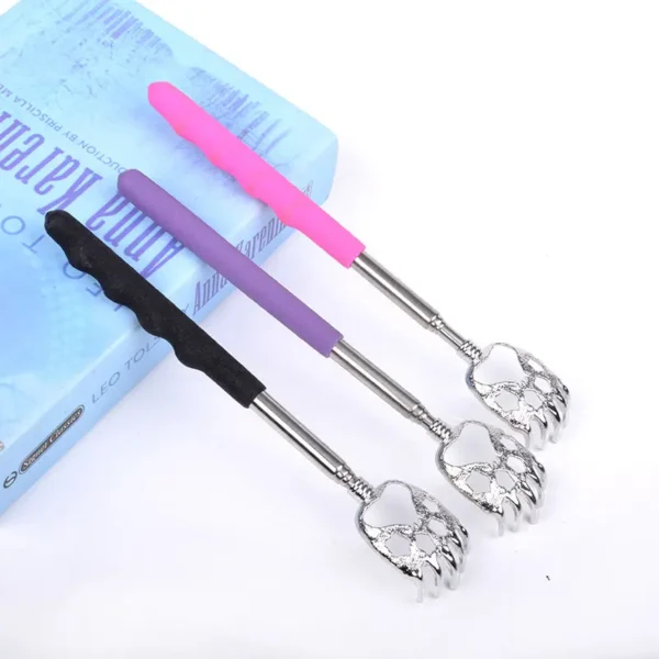 Bear Claws Metal Back Scratcher (6)