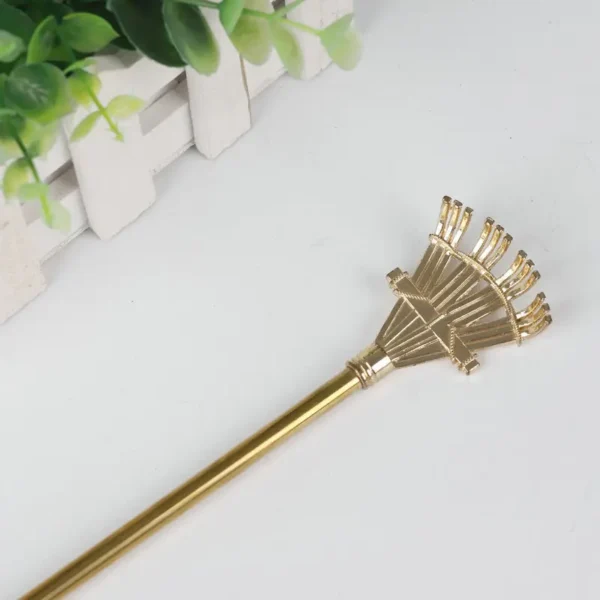 Rake Metal Back Scratcher (1)