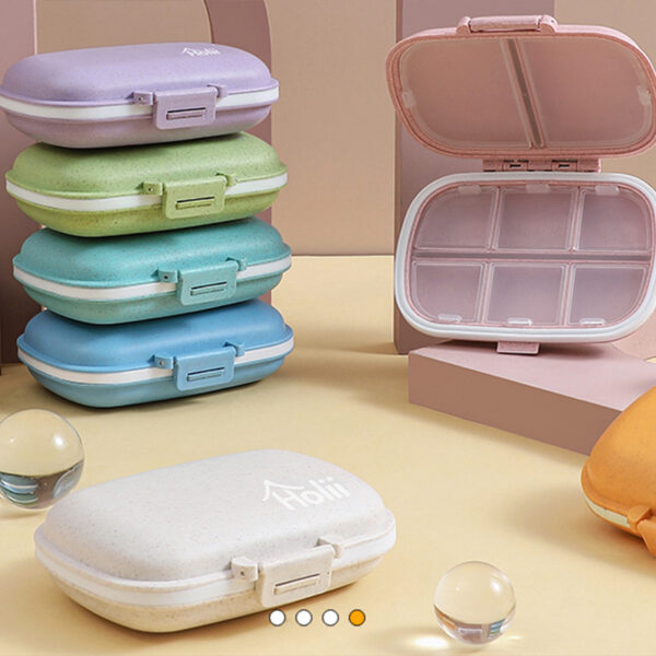 8 Compartments Travel Pill Organizer (8)