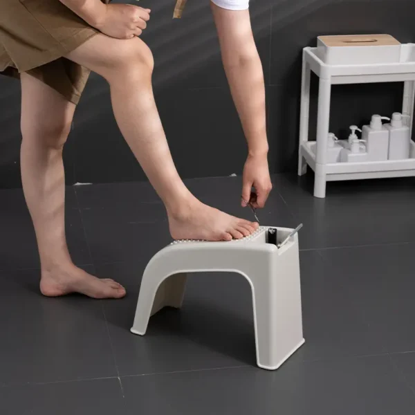 Foot Assit Stool (4)