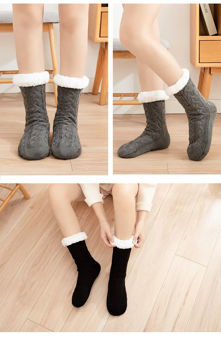 Non slip plush socks (2)