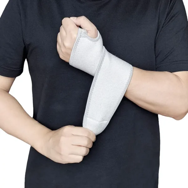 WRIST SUPPORT (4)