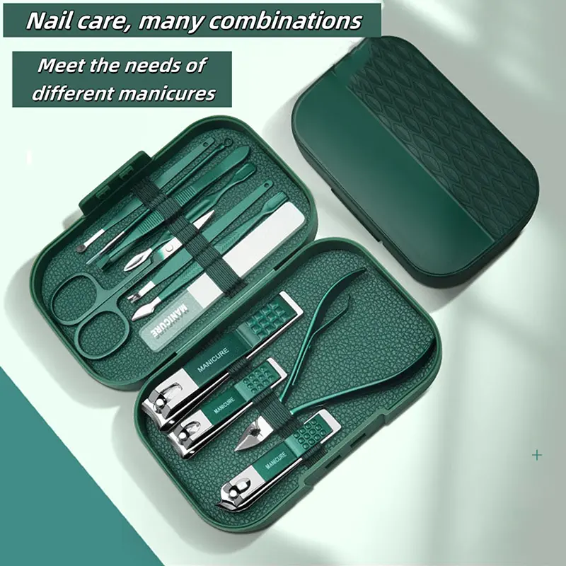 Manicure Set Nail Clippers Kit (1)