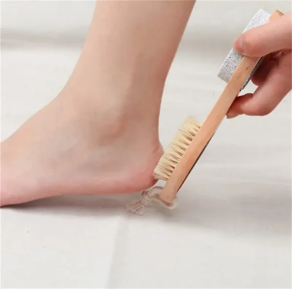 4 in 1 foot brush (1)