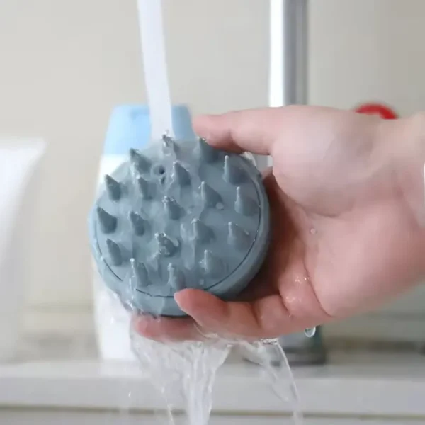 Hair Fur Grooming Cleaning Brush With Shampoo Dispenser (9)