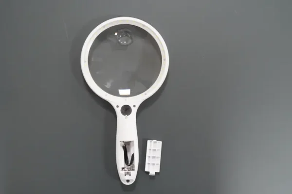 Large Magnifying Glass with LED Light (7)