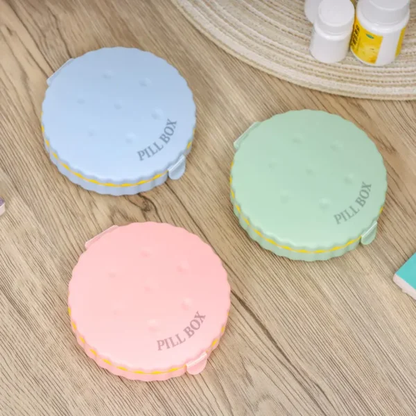 Pill Cases Portable Carry on Small Medicine Box Travel Medicine Pilulier Sealed Jewelry Storage Box Round pill box (5)