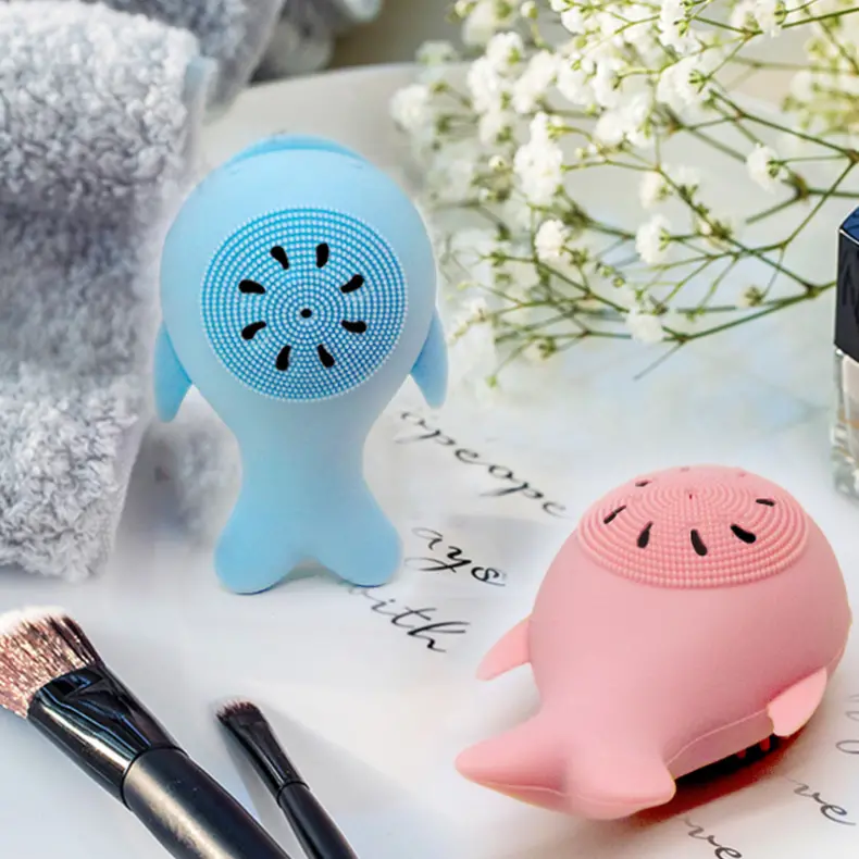 Little Whale Face Cleaning Brush (13)
