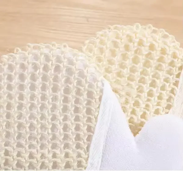 Natural Classic Exfoliating Bath Spa Scrub Glove (2)